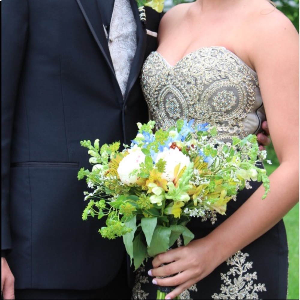 Prom Dress - Picture 4 of 5